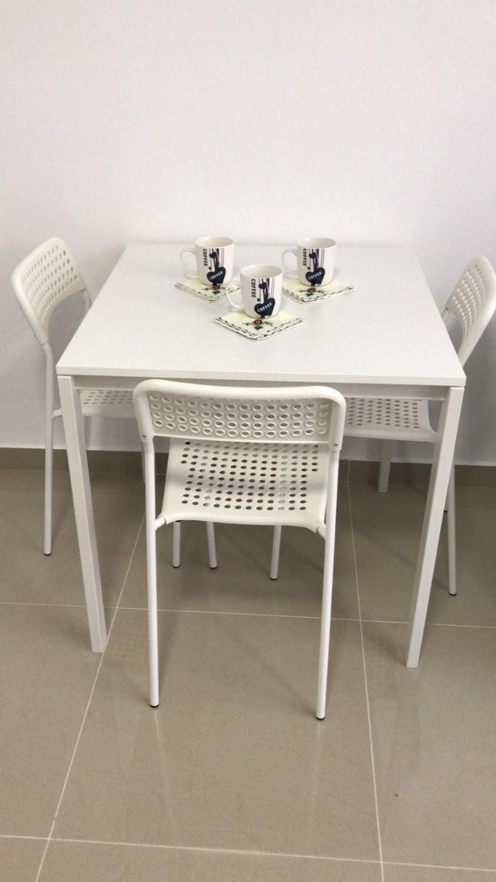 Isramax Apartment Near The Beach. Bat Yam Exterior foto